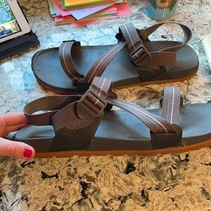 Men’s Chaco Lowdown sandals size 15